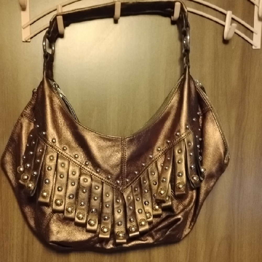 B. Makowsky Satchel